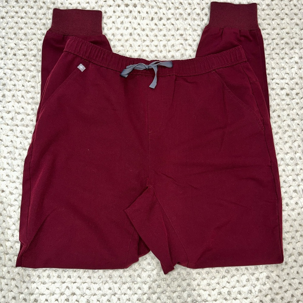 FIGS Tansen *TALL* Jogger Scrub Pants 
(Purchased as Men Style)